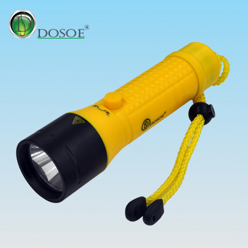 A8 Professional Diving Flashlight